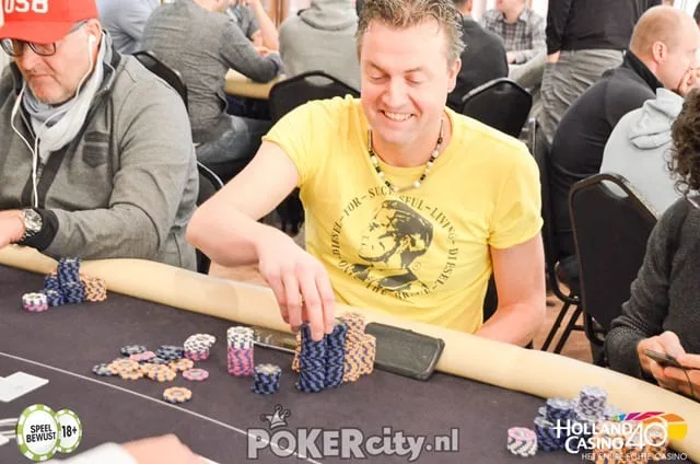 Mark Rink bust Dinand Woolschot | 2017/01 - Utrecht Poker Series - €700 NLHE Main Event 